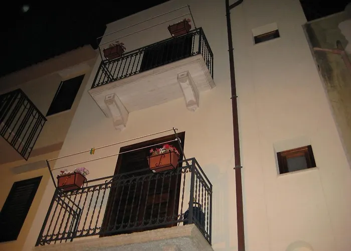 Sicania House Guest house