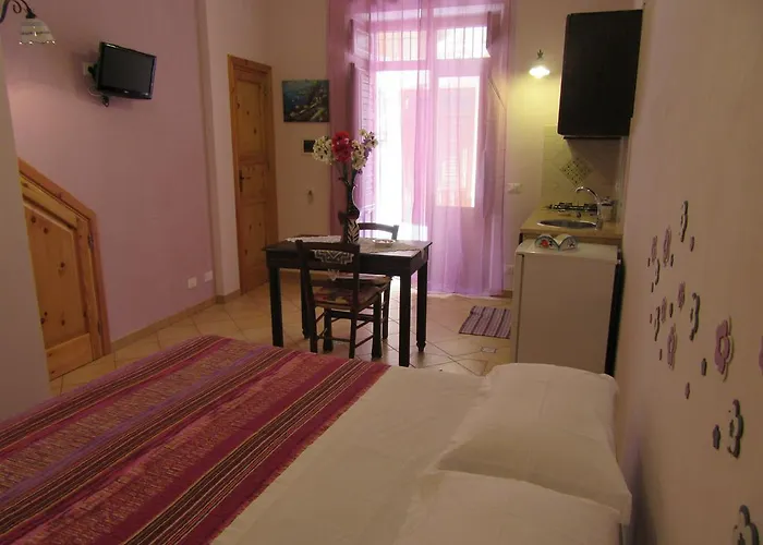Guest house Sicania House 3*