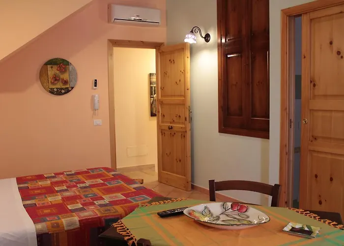 Sicania House